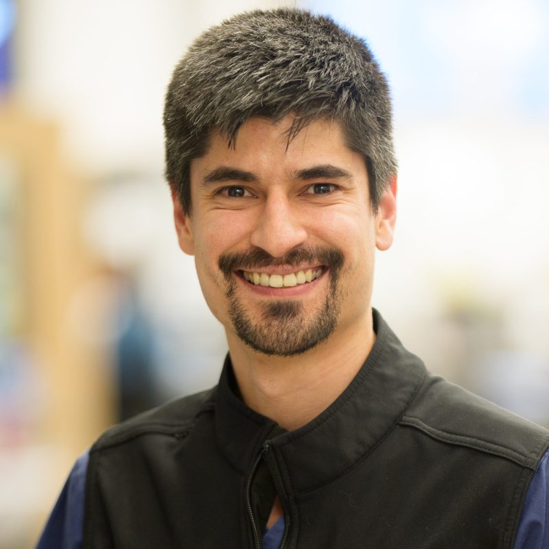 Dr. Alex Alvarez